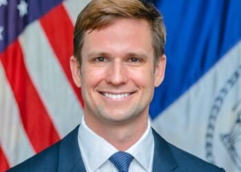 Councilmember Bottcher Introduces Bill Requiring Graphic Warnings in NYC Gun Stores