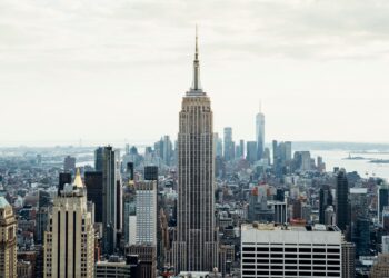 New Census Data Shows Over 480,000 New Yorkers Left in 2023